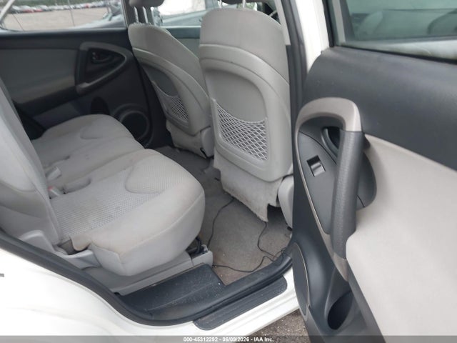 45312292 :رقم المزاد ، JTMZK31V685020202 vin ، 2008 Toyota Rav4 Limited V6 مزاد بيع