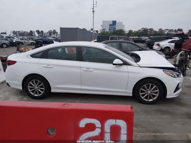 Hyundai SONATA SE 2019 5NPE24AFXKH750411 Image 13