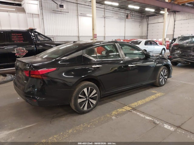 1N4BL4DW6MN309282 Nissan Altima Sv Intelligent Awd