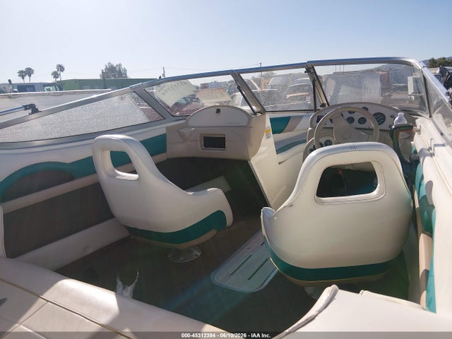 45312394 :رقم المزاد ، RNK45465G495 vin ، 1995 Rinker Boat/trailer مزاد بيع