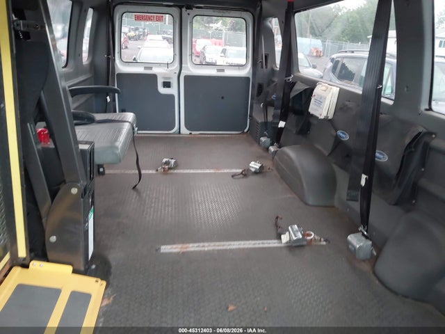 45312403 :رقم المزاد ، 1FTSS34S08DB35256 vin ، 2008 Ford E-350 Super Duty Commercial/recreational مزاد بيع