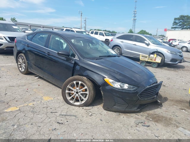 45312418 :رقم المزاد ، 3FA6P0HD7LR249001 vin ، 2020 Ford Fusion Se مزاد بيع