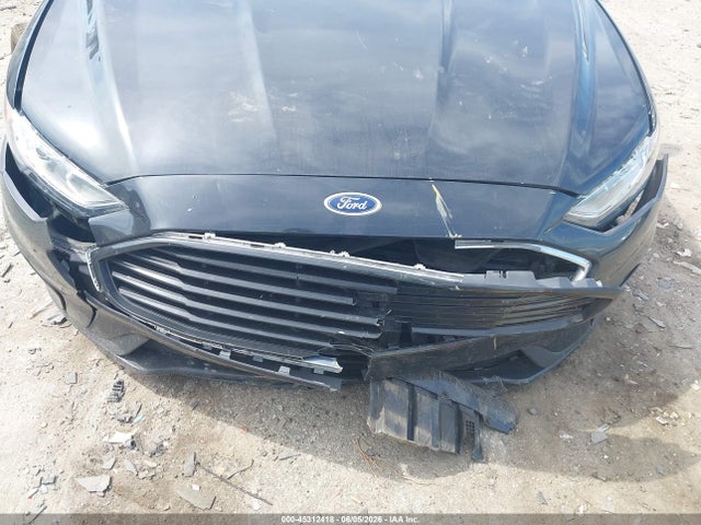 45312418 :رقم المزاد ، 3FA6P0HD7LR249001 vin ، 2020 Ford Fusion Se مزاد بيع