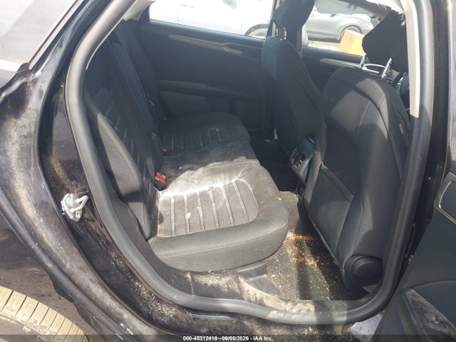 45312418 :رقم المزاد ، 3FA6P0HD7LR249001 vin ، 2020 Ford Fusion Se مزاد بيع