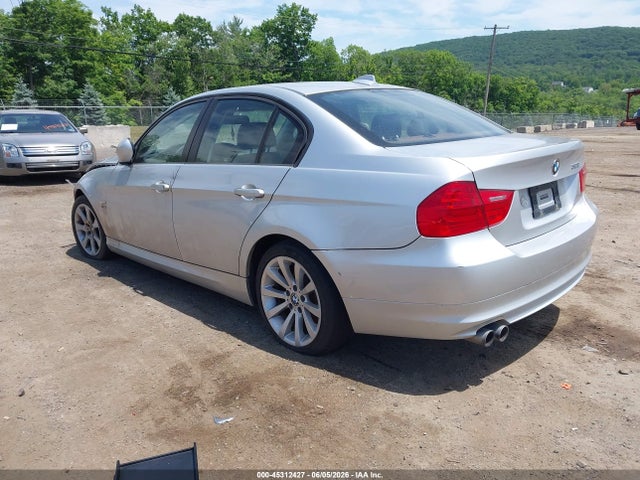 2011 Bmw 328i Xdrive მანქანა იყიდება აუქციონზე, vin: WBAPK7G53BNN86909, აუქციონის ნომერი: 45312427