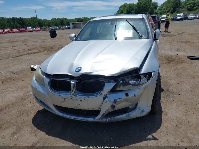 2011 Bmw 328i Xdrive მანქანა იყიდება აუქციონზე, vin: WBAPK7G53BNN86909, აუქციონის ნომერი: 45312427
