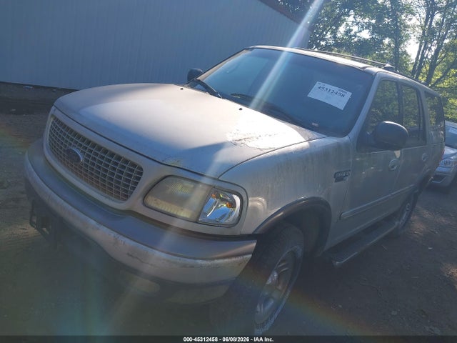 45312458 :رقم المزاد ، 1FMRU1661YLA27792 vin ، 2000 Ford Expedition Xlt مزاد بيع