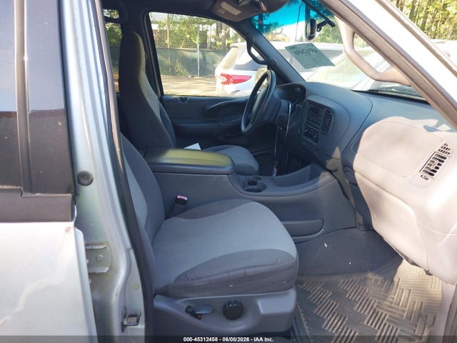 45312458 :رقم المزاد ، 1FMRU1661YLA27792 vin ، 2000 Ford Expedition Xlt مزاد بيع