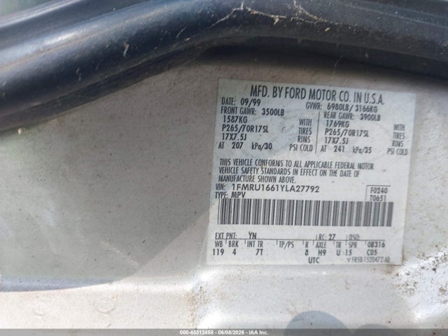 45312458 :رقم المزاد ، 1FMRU1661YLA27792 vin ، 2000 Ford Expedition Xlt مزاد بيع