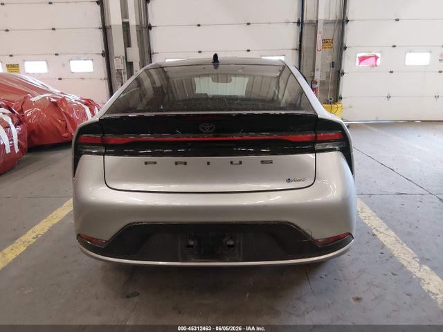 JTDADABU2S3030763 Toyota Prius Xle Awd-e