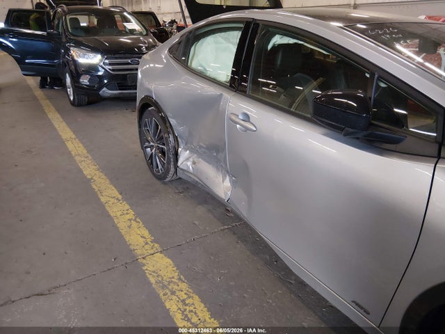 JTDADABU2S3030763 Toyota Prius Xle Awd-e