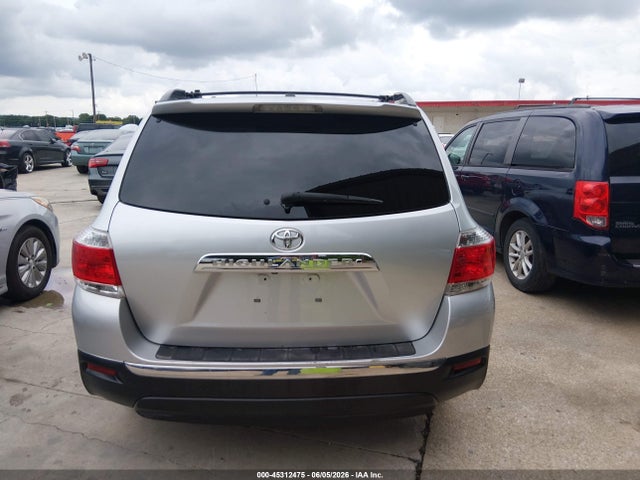 2012 Toyota Highlander მანქანა იყიდება აუქციონზე, vin: 5TDZA3EHXCS029558, აუქციონის ნომერი: 45312475