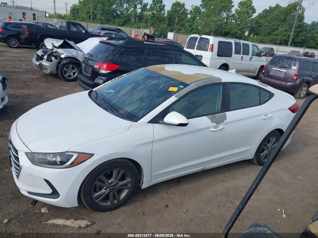 Продажа на аукционе авто 2017 Hyundai Elantra Se, vin: 5NPD84LF6HH123849, номер лота: 45312477