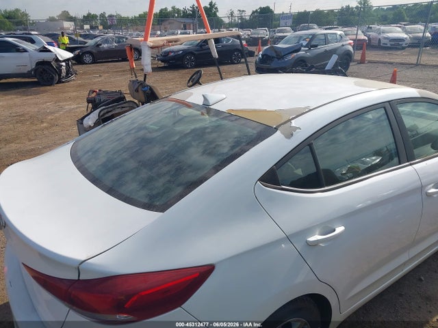 Продажа на аукционе авто 2017 Hyundai Elantra Se, vin: 5NPD84LF6HH123849, номер лота: 45312477