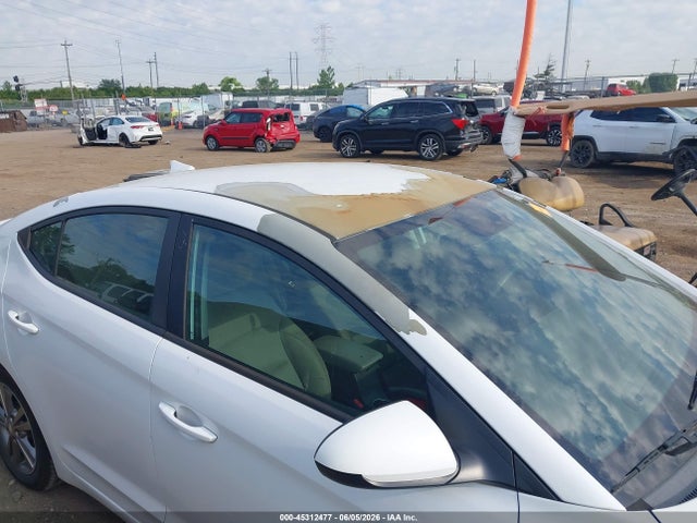 Продажа на аукционе авто 2017 Hyundai Elantra Se, vin: 5NPD84LF6HH123849, номер лота: 45312477