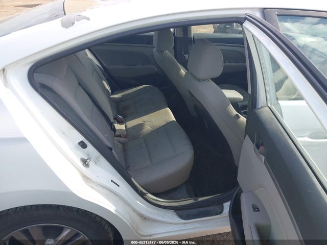 Продажа на аукционе авто 2017 Hyundai Elantra Se, vin: 5NPD84LF6HH123849, номер лота: 45312477