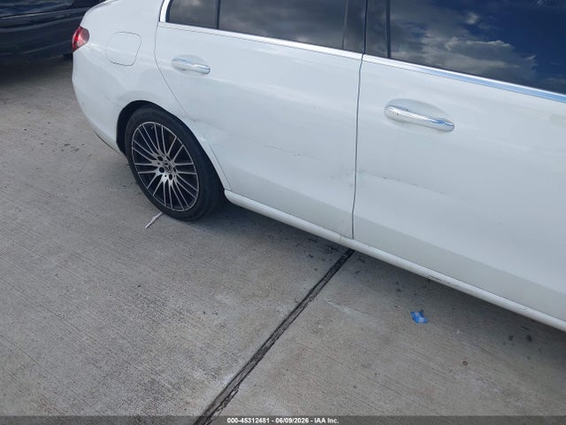 Aukcja sprzedaży 2023 Mercedes-benz C 300 4matic, vin: W1KAF4HB9PR141208, numer aukcji: 45312481