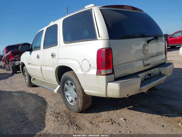 45312557 :رقم المزاد ، 1GYEK63NX5R115552 vin ، 2005 Cadillac Escalade Standard مزاد بيع