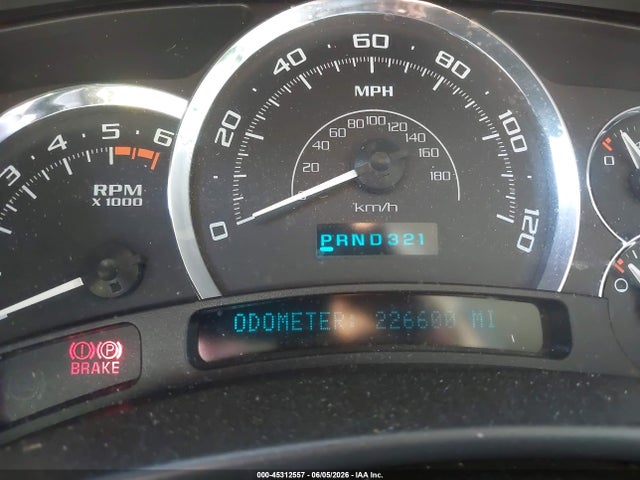 45312557 :رقم المزاد ، 1GYEK63NX5R115552 vin ، 2005 Cadillac Escalade Standard مزاد بيع