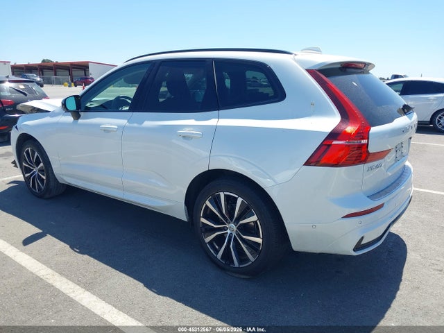 YV4L12RL7R1739289 Volvo Xc60 B5 Plus Dark Theme