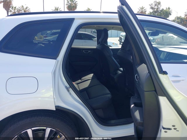 YV4L12RL7R1739289 Volvo Xc60 B5 Plus Dark Theme