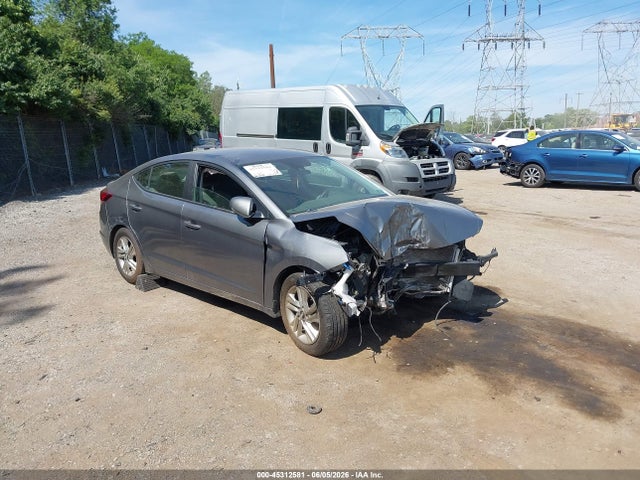 2019 Hyundai Elantra Sel მანქანა იყიდება აუქციონზე, vin: 5NPD84LF8KH403702, აუქციონის ნომერი: 45312581