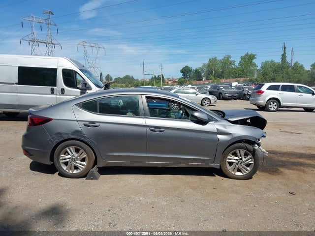 2019 Hyundai Elantra Sel მანქანა იყიდება აუქციონზე, vin: 5NPD84LF8KH403702, აუქციონის ნომერი: 45312581