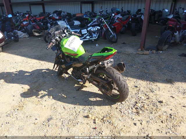 2022 Kawasaki Ex400 მანქანა იყიდება აუქციონზე, vin: JKAEXKG14NDAG9813, აუქციონის ნომერი: 45312589