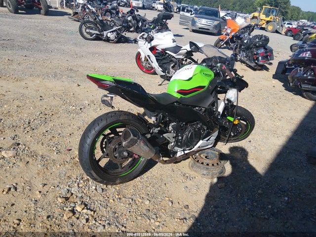 2022 Kawasaki Ex400 მანქანა იყიდება აუქციონზე, vin: JKAEXKG14NDAG9813, აუქციონის ნომერი: 45312589