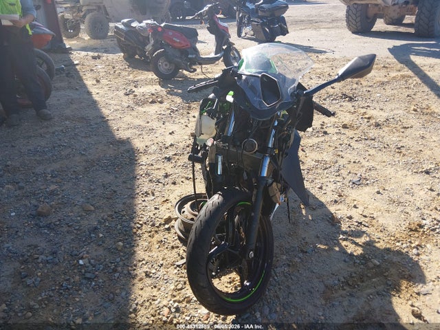 2022 Kawasaki Ex400 მანქანა იყიდება აუქციონზე, vin: JKAEXKG14NDAG9813, აუქციონის ნომერი: 45312589