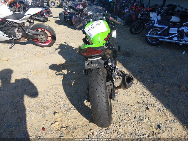 2022 Kawasaki Ex400 მანქანა იყიდება აუქციონზე, vin: JKAEXKG14NDAG9813, აუქციონის ნომერი: 45312589