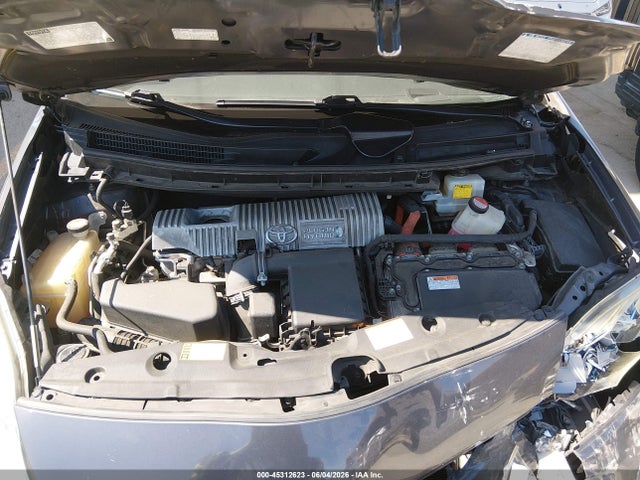 Toyota Prius Plug-in Advanced 2015 JTDKN3DP5F3069342 Image 10