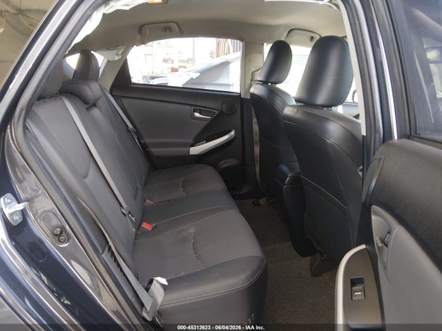 Toyota Prius Plug-in Advanced 2015 JTDKN3DP5F3069342 Image 8