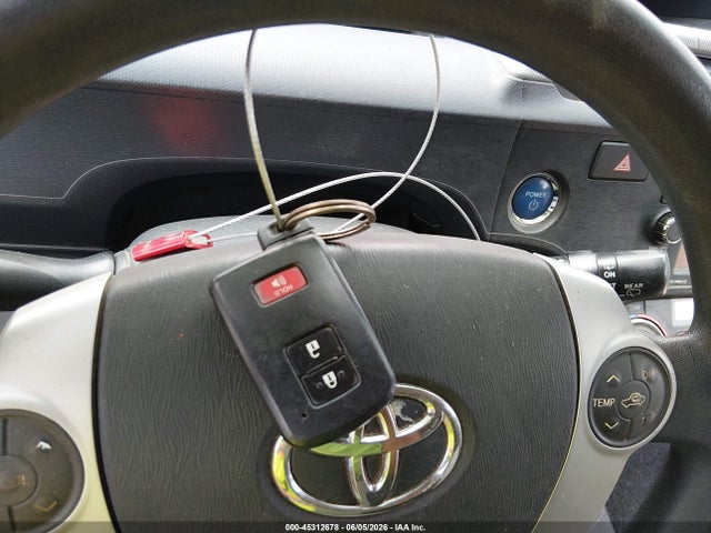 2012 Toyota Prius C Three მანქანა იყიდება აუქციონზე, vin: JTDKDTB33C1010736, აუქციონის ნომერი: 45312678