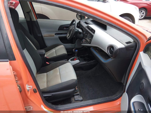 2012 Toyota Prius C Three მანქანა იყიდება აუქციონზე, vin: JTDKDTB33C1010736, აუქციონის ნომერი: 45312678