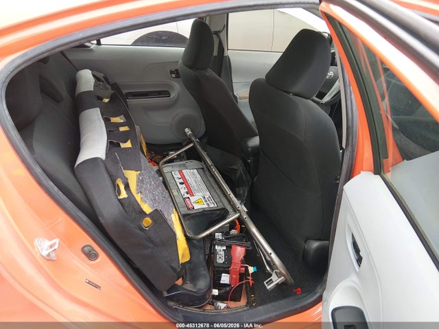 2012 Toyota Prius C Three მანქანა იყიდება აუქციონზე, vin: JTDKDTB33C1010736, აუქციონის ნომერი: 45312678
