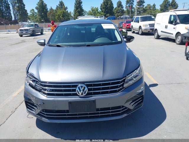 Продаж на аукціоні авто 2017 Volkswagen Passat 1.8t R-line, vin: 1VWDT7A39HC055192, номер лоту: 45312693