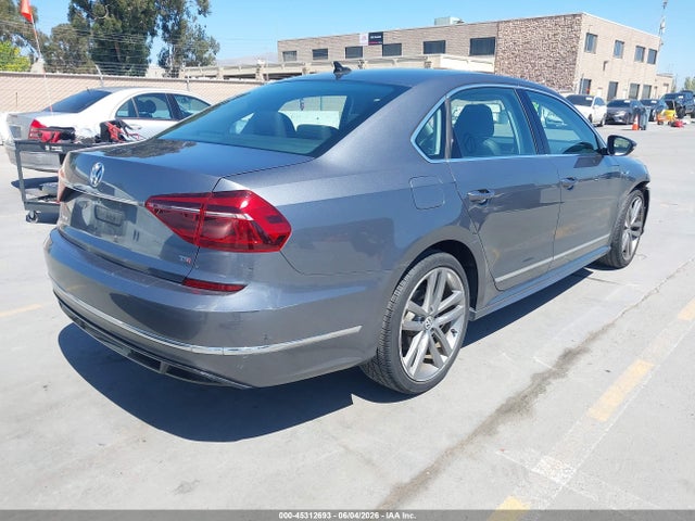 Продаж на аукціоні авто 2017 Volkswagen Passat 1.8t R-line, vin: 1VWDT7A39HC055192, номер лоту: 45312693