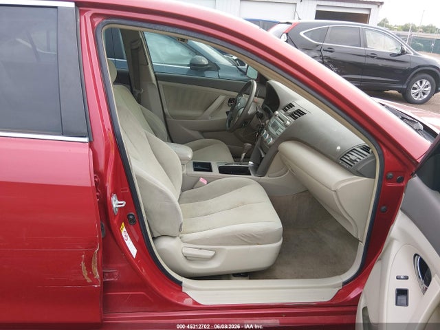 Продажа на аукционе авто 2007 Toyota Camry Le, vin: JTNBE46K273032009, номер лота: 45312702