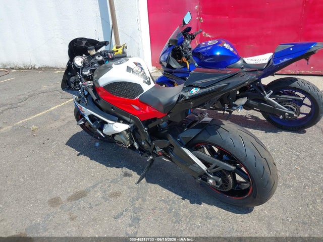 Auction sale of the 2017 Bmw S 1000 Rr, vin: WB10D6000HZ709555, lot number: 45312733