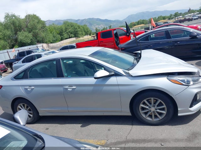 Hyundai SONATA SE 2019 5NPE24AF7KH794186 Image 13