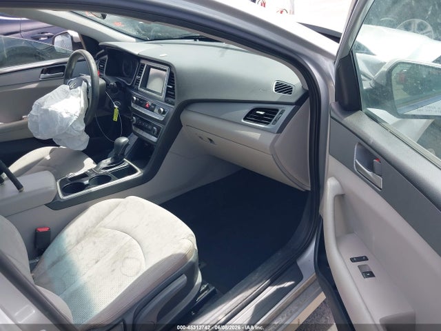 Hyundai SONATA SE 2019 5NPE24AF7KH794186 Image 5