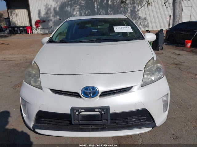 45312752 :رقم المزاد ، JTDKN3DU5D5605391 vin ، 2013 Toyota Prius Three Se مزاد بيع