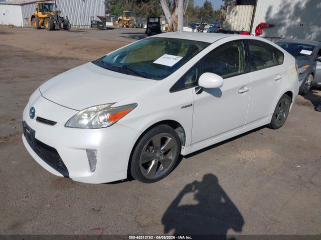 45312752 :رقم المزاد ، JTDKN3DU5D5605391 vin ، 2013 Toyota Prius Three Se مزاد بيع