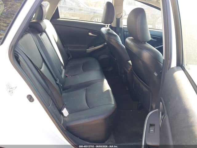 45312752 :رقم المزاد ، JTDKN3DU5D5605391 vin ، 2013 Toyota Prius Three Se مزاد بيع