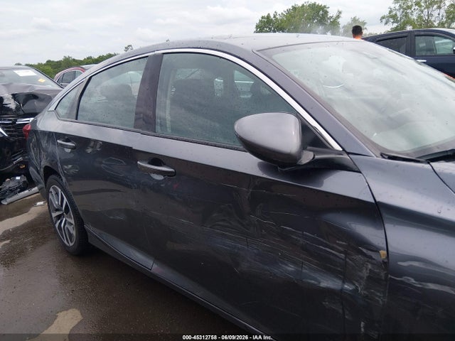 Продажа на аукционе авто 2020 Honda Accord Hybrid, vin: 1HGCV3F17LA008998, номер лота: 45312758