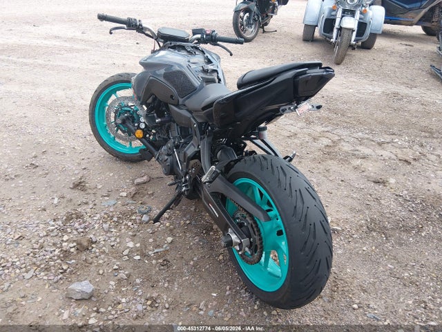 45312774 :رقم المزاد ، JYARM32E0NA004259 vin ، 2022 Yamaha Mt07 مزاد بيع