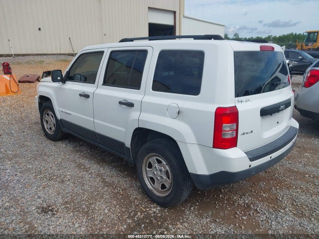 2016 Jeep Patriot Sport მანქანა იყიდება აუქციონზე, vin: 1C4NJRBB7GD573566, აუქციონის ნომერი: 45312777