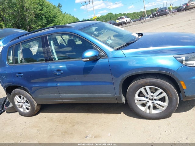 Auction sale of the 2017 Volkswagen Tiguan 2.0t/2.0t S, vin: WVGBV7AX2HK004254, lot number: 45312786
