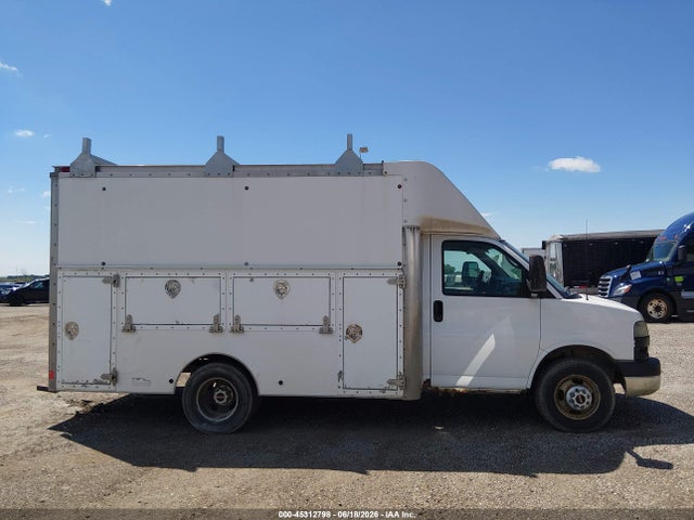 Aukcja sprzedaży 2005 Gmc Savana Cutaway Standard W/c7l/c7n, vin: 1GDJG31U451246601, numer aukcji: 45312798
